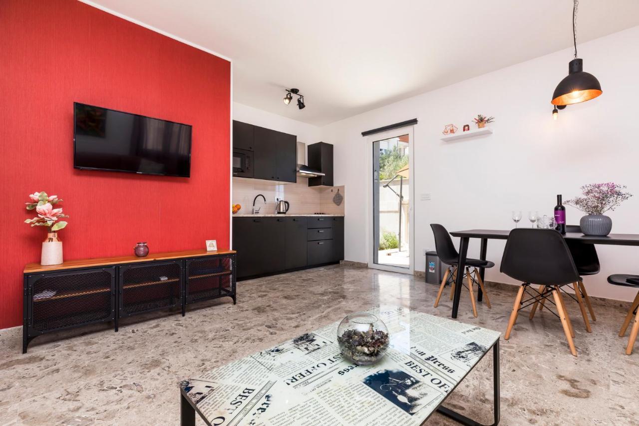 Apartment Medea, St. Martin มาลีโลชินจ์ ภายนอก รูปภาพ